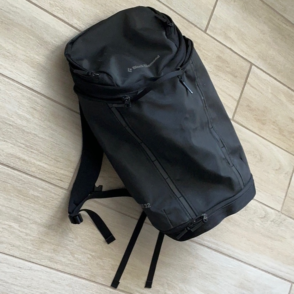 Black Diamond Creek Transit 32 backpack